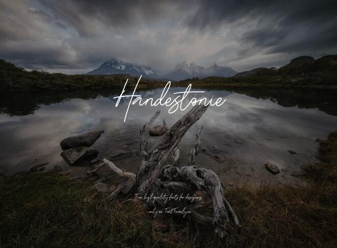 Handestonie Font